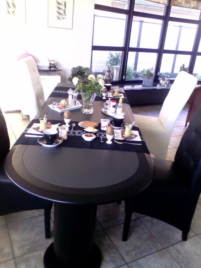 Aan Zee Bed & Breakfast *